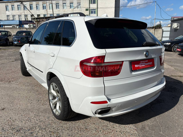Фото автомобиля 6