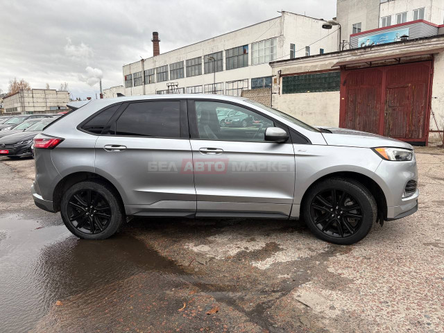 Фото автомобиля 3