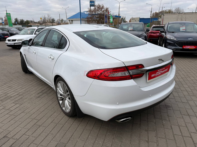 Фото автомобиля 7