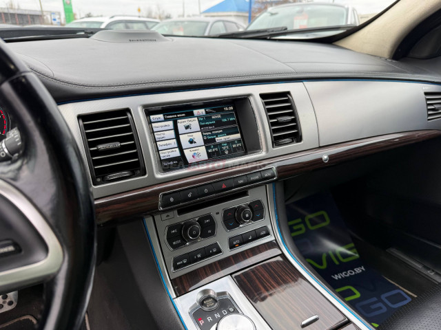 Фото автомобиля 12