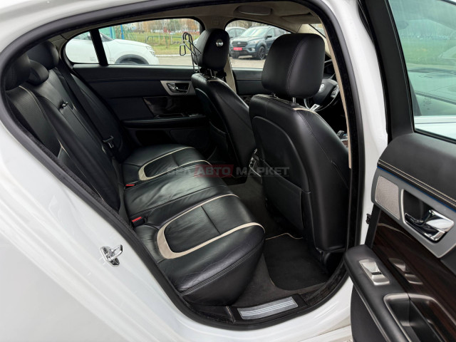 Фото автомобиля 18