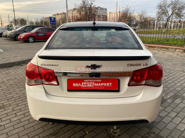 Фото автомобиля 6