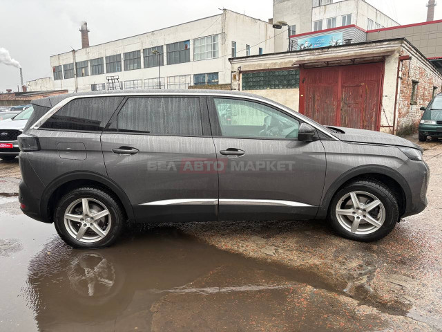 Фото автомобиля 3
