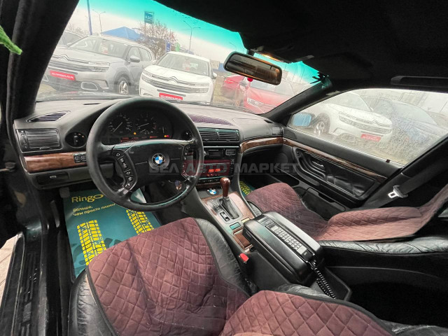 Фото автомобиля 16