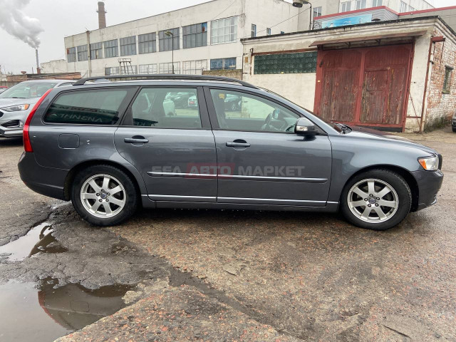 Фото автомобиля 3