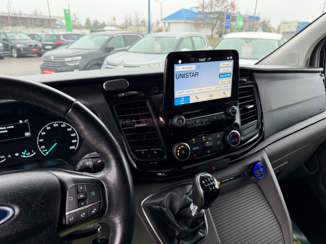 Фото автомобиля 12
