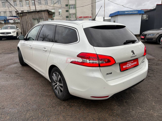 Фото автомобиля 6