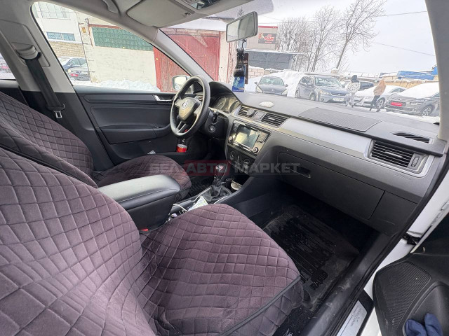Фото автомобиля 12