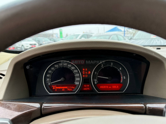 Фото автомобиля 11